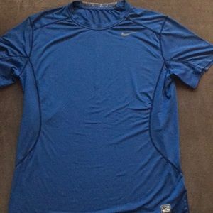 Men’s Large Nike Pro Combat Dri-Fit Shirt